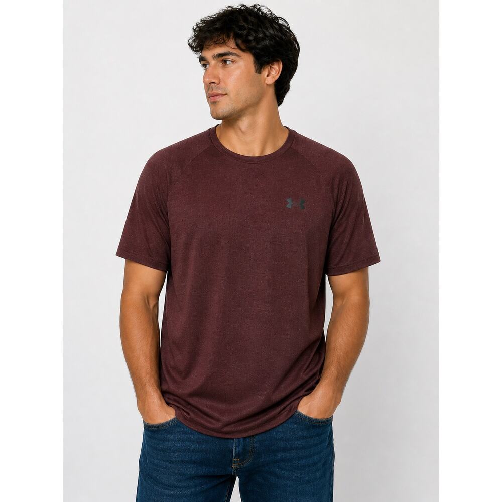 UNDER ARMOUR THE TECH TEE MAROON SIZE XL MENS SOFT  LIGHTWEIGHT MOISTURE WICKING